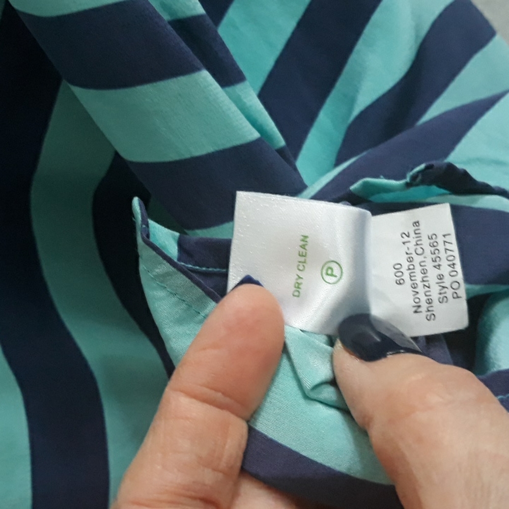 Lilly Pulitzer silk top - Picture 5 of 9